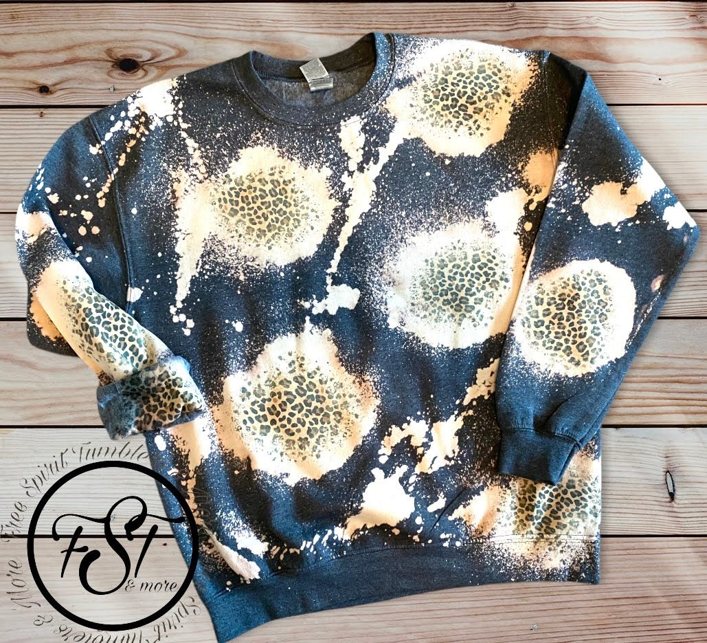 Leopard bleached sweatshirt